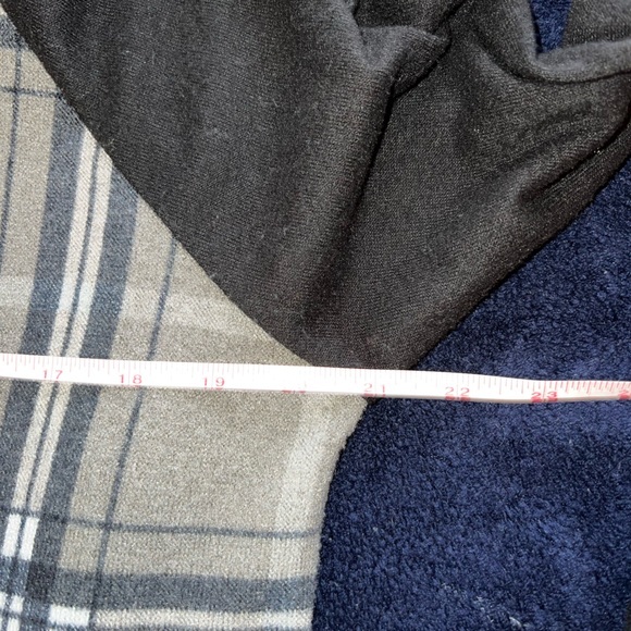 Ten 6 Ten Women’s Rayon Poly Long Sleeve Cow Neck Shirt.  Size M - Picture 3 of 5